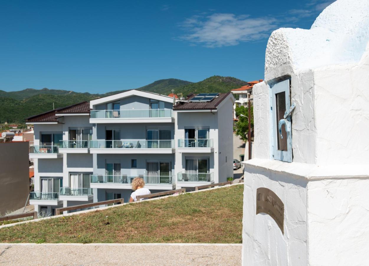 Almare Seaside Studios & Suites - Sarti Sithonia Buitenkant foto