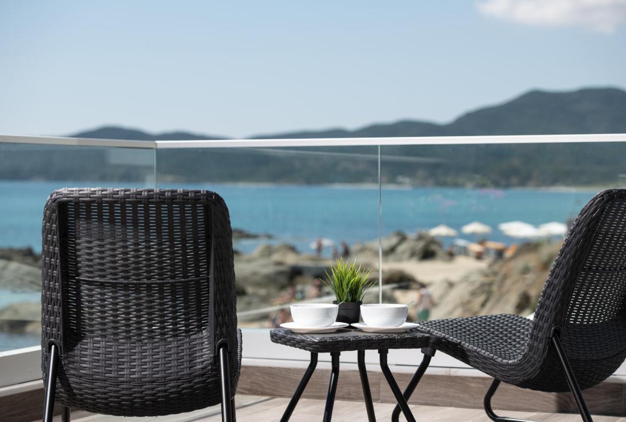 Almare Seaside Studios & Suites - Sarti Sithonia Buitenkant foto